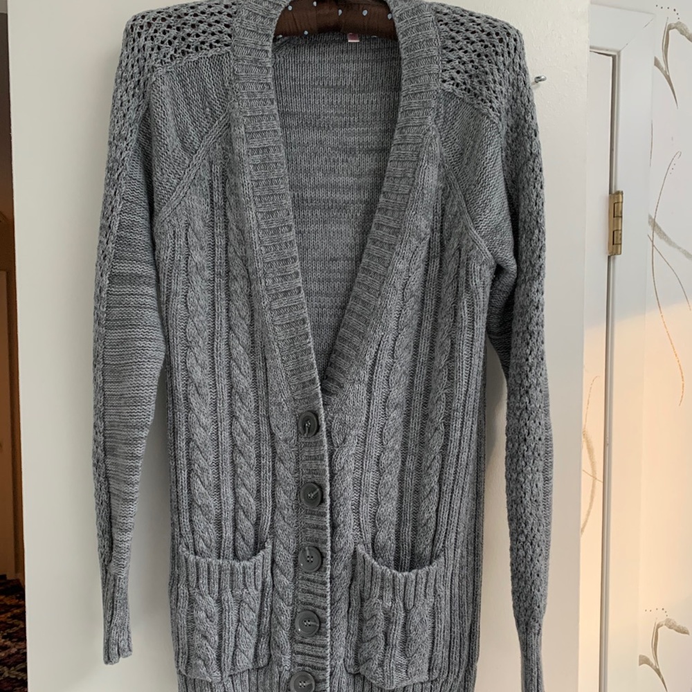 Victoria’s Secret Cable Knit Cardigan, S